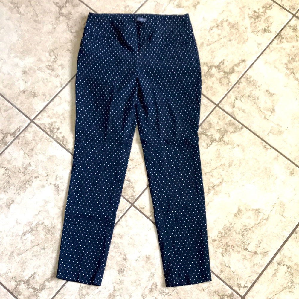 Van Heusen Stretch Extensible Size 8 Navy Polka Dot Slim Pant